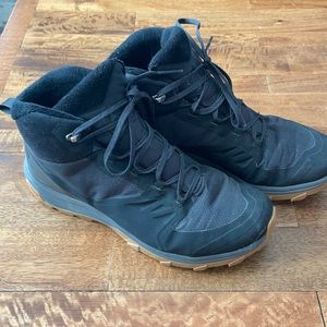 Salomon, Outsnap CS WP, BLACK/EBONY/GUM, 9, Men's